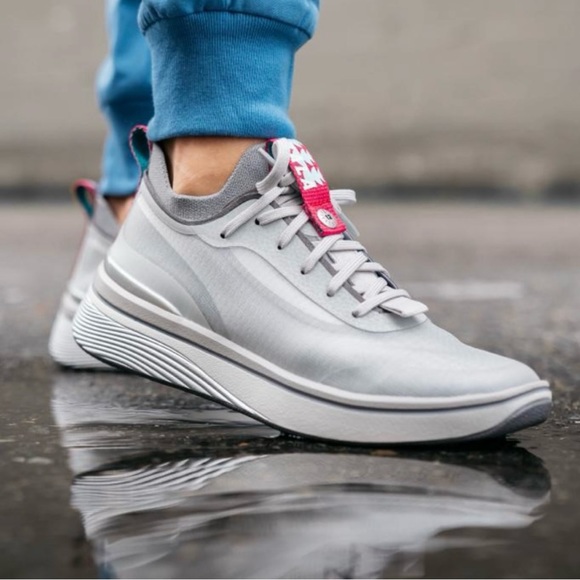 Bala Shoes - Picture 2 of 6